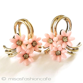 （画像用） ＣＯＲＯお花イヤリング