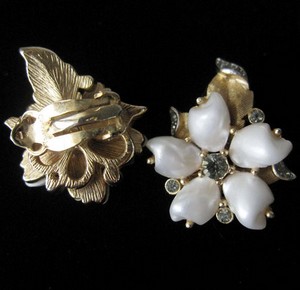 （画像用） クラウントリファリ パールお花イヤリング