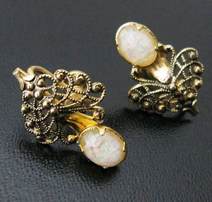 （画像用） オパール12Kgfイヤリング