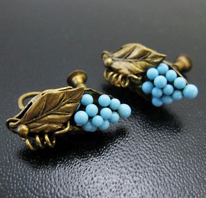 （画像用） チェコ製　葡萄イヤリング