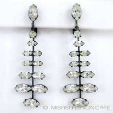 （画像用） クリスタル　イヤリング