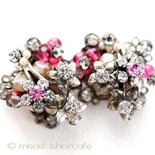 （画像用） Robertお花イヤリング