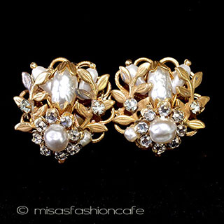 （画像用） Ｒｏｂｅｒｔ　イヤリング バロックパールの花