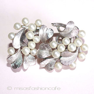 （画像用） Ｔｒｉｆａｒｉ　 トリファリ パール銀葉イヤリング