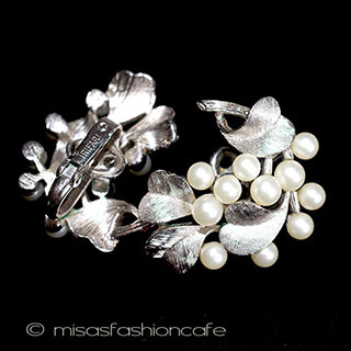 （画像用） Ｔｒｉｆａｒｉ　 トリファリ パール銀葉イヤリング