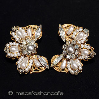 （画像用） Original By Robert パールお花イヤリング