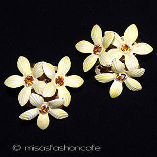 （画像用） Original By Robert 花ブーケ　イヤリング