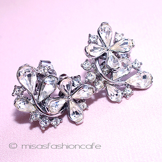 （画像用） Ｔｒｉｆａｒｉ　 トリファリ RSの花　イヤリング