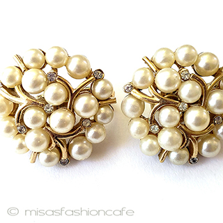 （画像用） ヴィンテージイヤリング トリファリ　パールブーケ