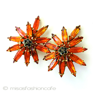 （画像用） ヴィンテージイヤリング WEISS ガラスフラワー