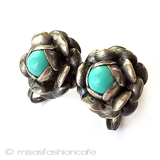 （画像用） アンティークジュエリー 銀製　お花イヤリング