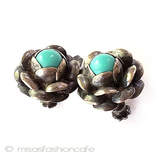 （画像用） アンティークジュエリー 銀製　お花イヤリング