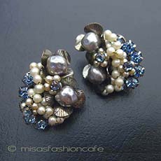 （画像用） Robert イヤリング バロックパールの花