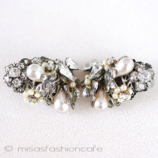 （画像用） Ｒｏｂｅｒｔ　ロバート　 パールの花　イヤリング