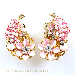 （画像用） Ｒｏｂｅｒｔ　イヤリング エナメルRSのお花