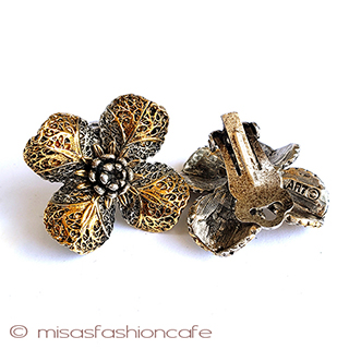 （画像用） ART刻印イヤリング ハナミズキのお花