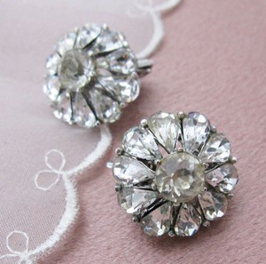 （画像用） クラウントリファリ Trifari豪華イヤリング