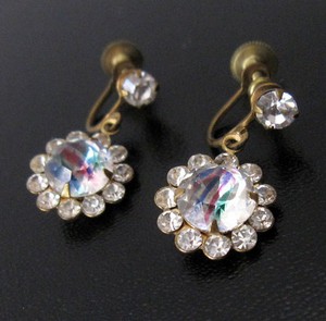 (image for) Antique & Vintage