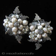 （画像用） DeMario NY　イヤリング バロックパール 花