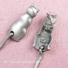 （画像用） 猫ねこ　ピアス