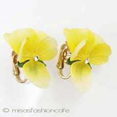 （画像用） クラウントリファリ パンジーすみれイヤリング