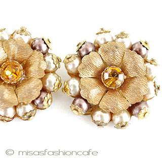 （画像用） LERUパール花イヤリング