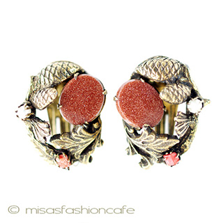 （画像用） 真珠･珊瑚・天然石 松ぼっくり　イヤリング