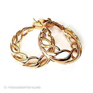 （画像用） Trifari　 トリファリ 金フープ　 イヤリング