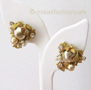 （画像用） Robert ロバート イヤリング 松・バロックパール