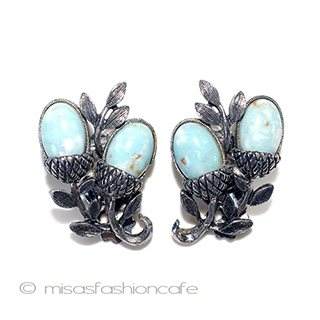 （画像用） ブルーどんぐり　イヤリング