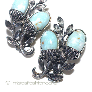 （画像用） ブルーどんぐり　イヤリング