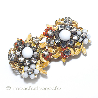 （画像用） Original by Robert刻印 お花ブーケ　イヤリング