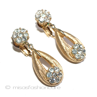 （画像用） Trifari　 トリファリ RSの花イヤリング