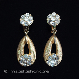 （画像用） Trifari　 トリファリ RSの花イヤリング