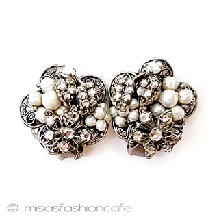 （画像用） DeMario　イヤリング バロックパール　花