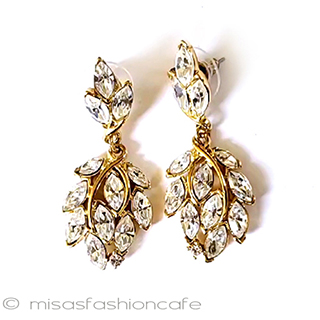 （画像用） Trifari　 トリファリ クリスタル葉ピアス