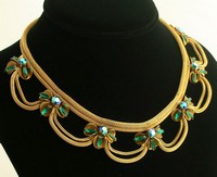 (image for) Antique & Vintage