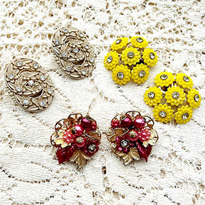 （画像用） ヴィンテージイヤリング 「フラワー」3点セット