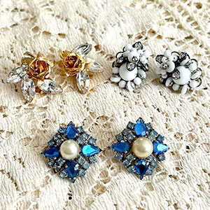 （画像用） ヴィンテージイヤリング キラキラビジュー3点Set