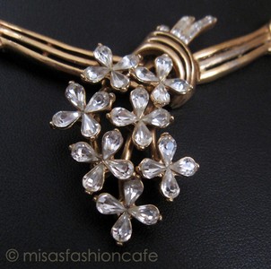 （画像用） フラワーブーケ ネックレス