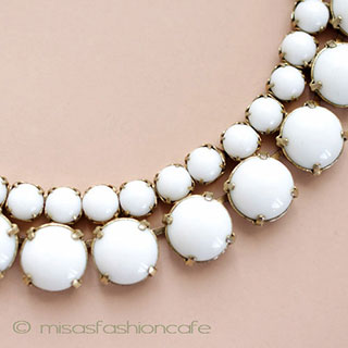 （画像用） ミルクガラス　ネックレス