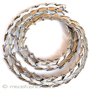 （画像用） Ｔｒｉｆａｒｉ　 トリファリ 銀リーフ　ネックレス