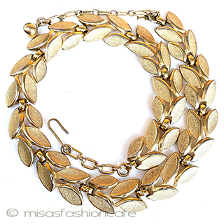 （画像用） Ｔｒｉｆａｒｉ　 トリファリ 金リーフ　ネックレス