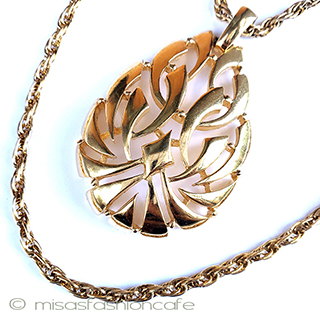 （画像用） Trifari　 トリファリ ロング２連ネックレス