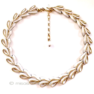 （画像用） Trifari　 トリファリ 白リボン　ネックレス