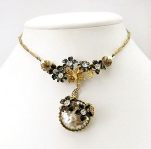 （画像用） Haskell・Robert調 お花ネックレス