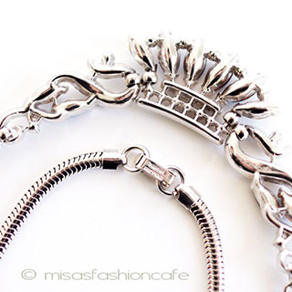 （画像用） Ｔｒｉｆａｒｉ　 トリファリ 1950年 ネックレス