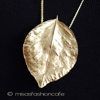 （画像用） Trifari　トリファリ 金の葉　ネックレス