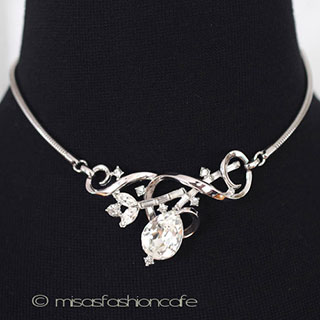 （画像用） Ｔｒｉｆａｒｉ　 トリファリ 1951年　ネックレス