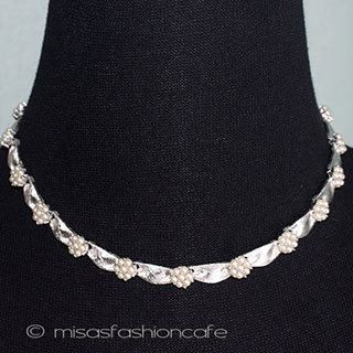 （画像用） Ｔｒｉｆａｒｉ　 トリファリ パール花ネックレス